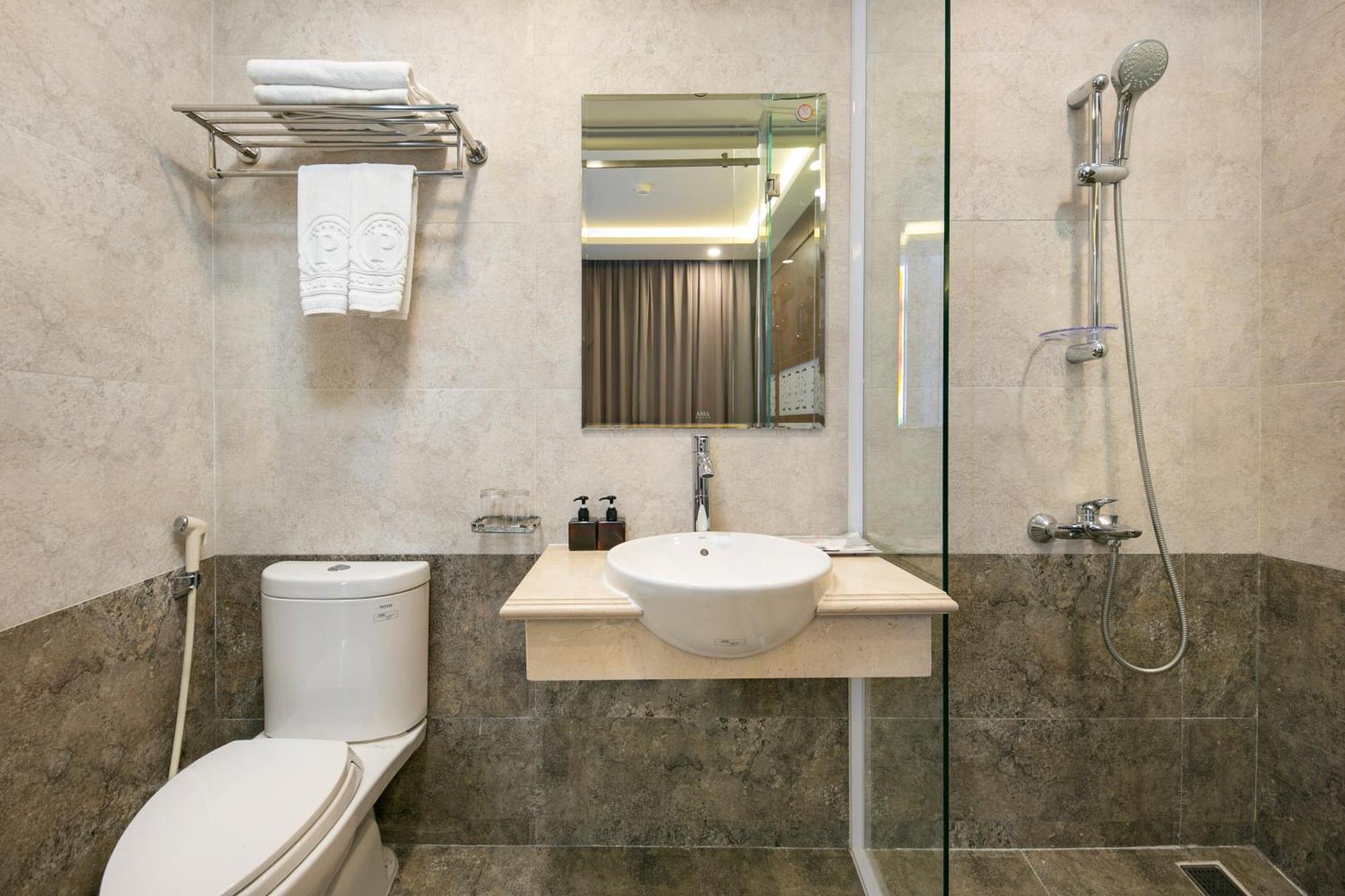 Prague Da Nang Beach Hotel Buitenkant foto