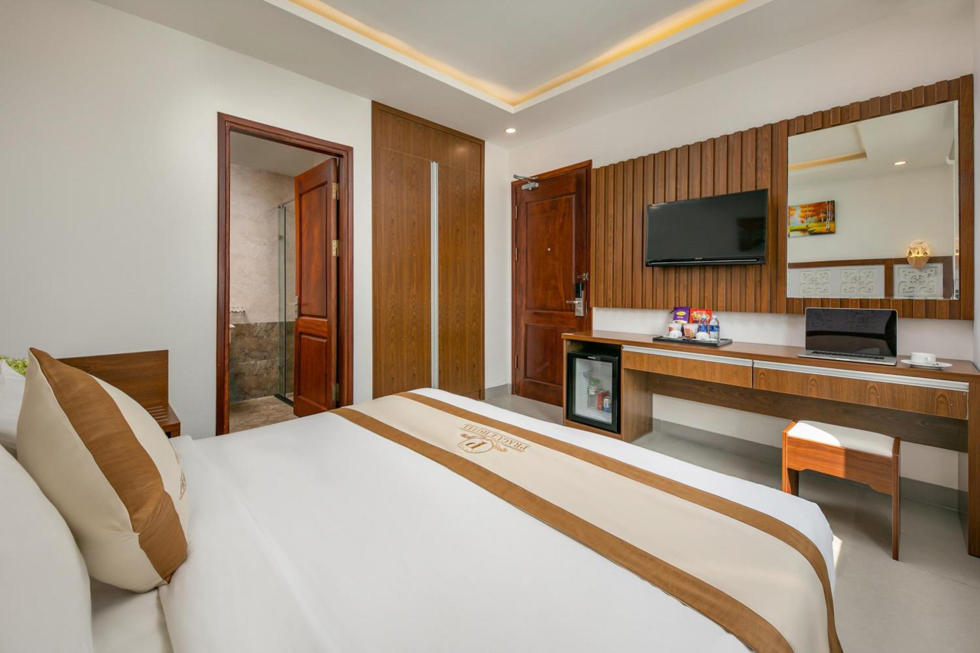 Prague Da Nang Beach Hotel Buitenkant foto