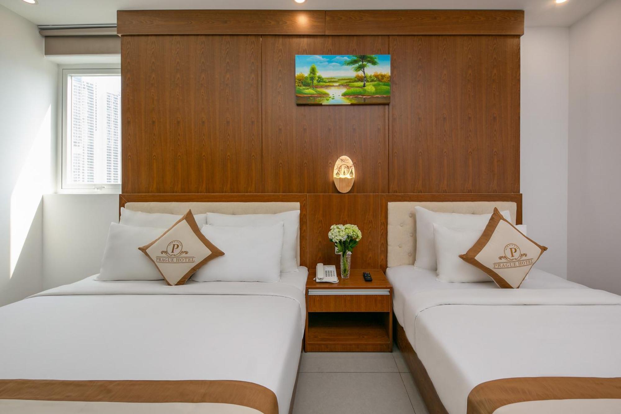 Prague Da Nang Beach Hotel Buitenkant foto