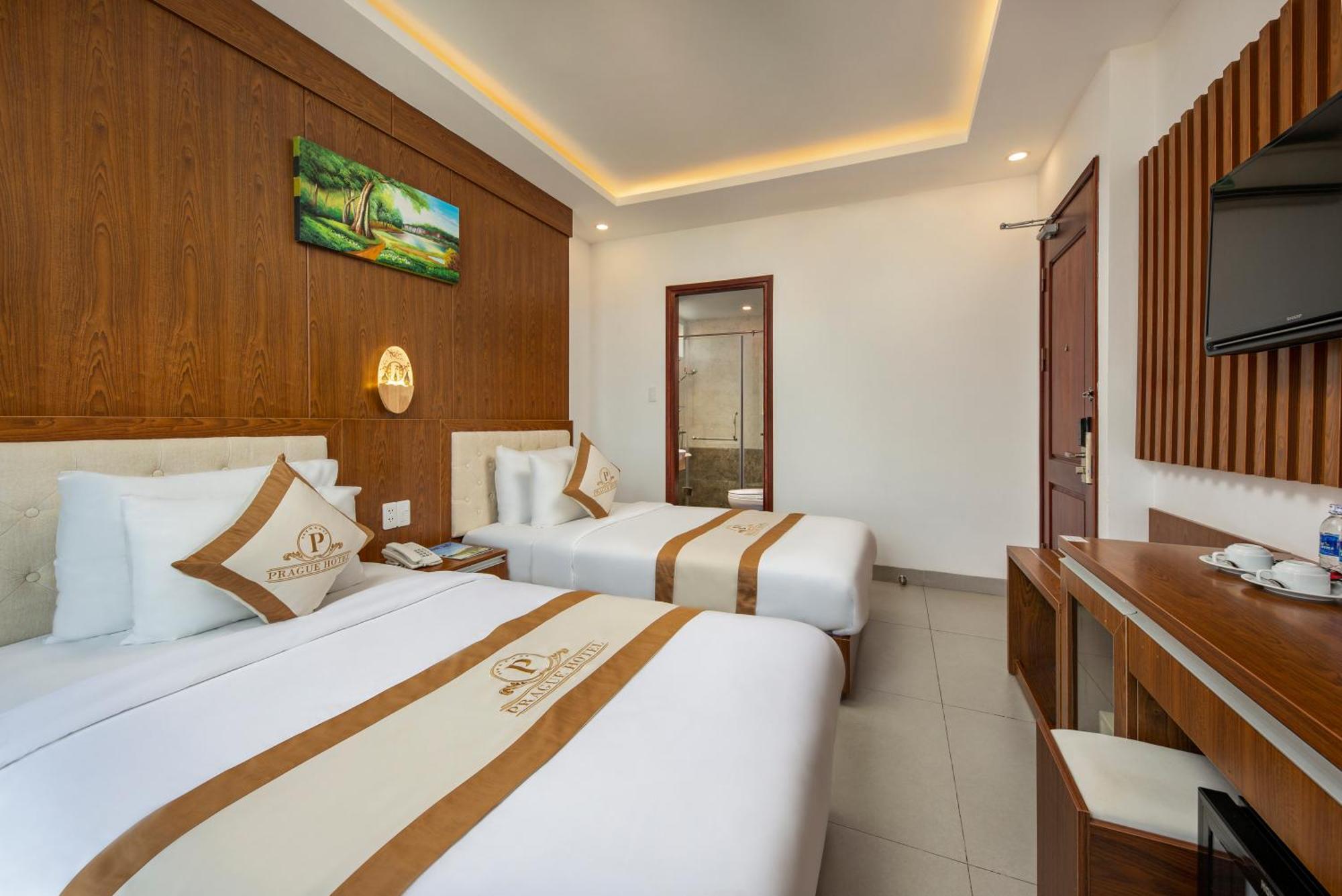Prague Da Nang Beach Hotel Buitenkant foto