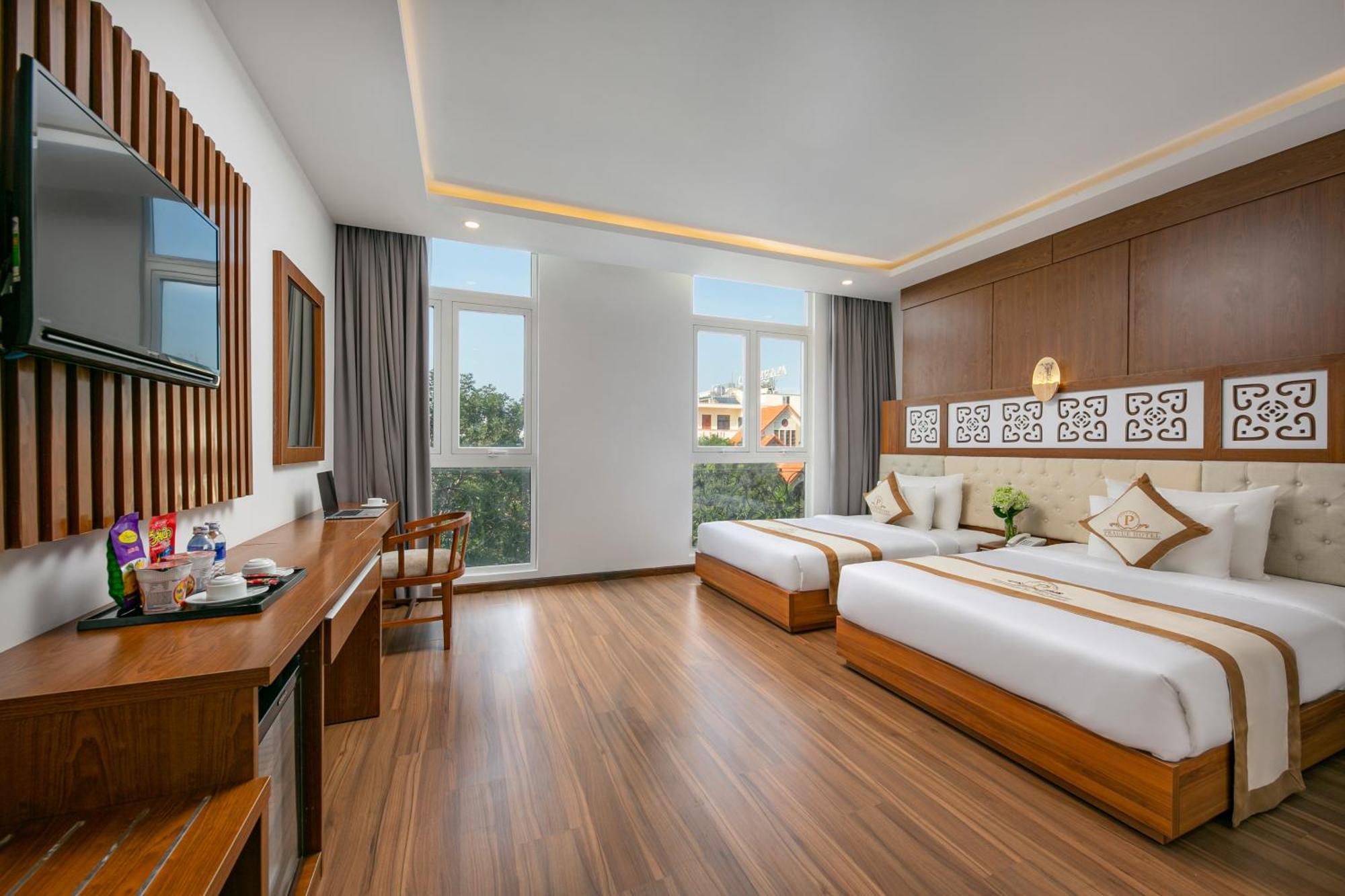 Prague Da Nang Beach Hotel Buitenkant foto