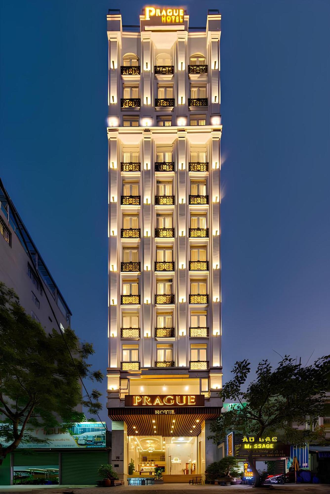 Prague Da Nang Beach Hotel Buitenkant foto